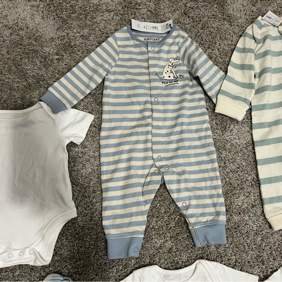 3-6m lot - Picture 6 of 8